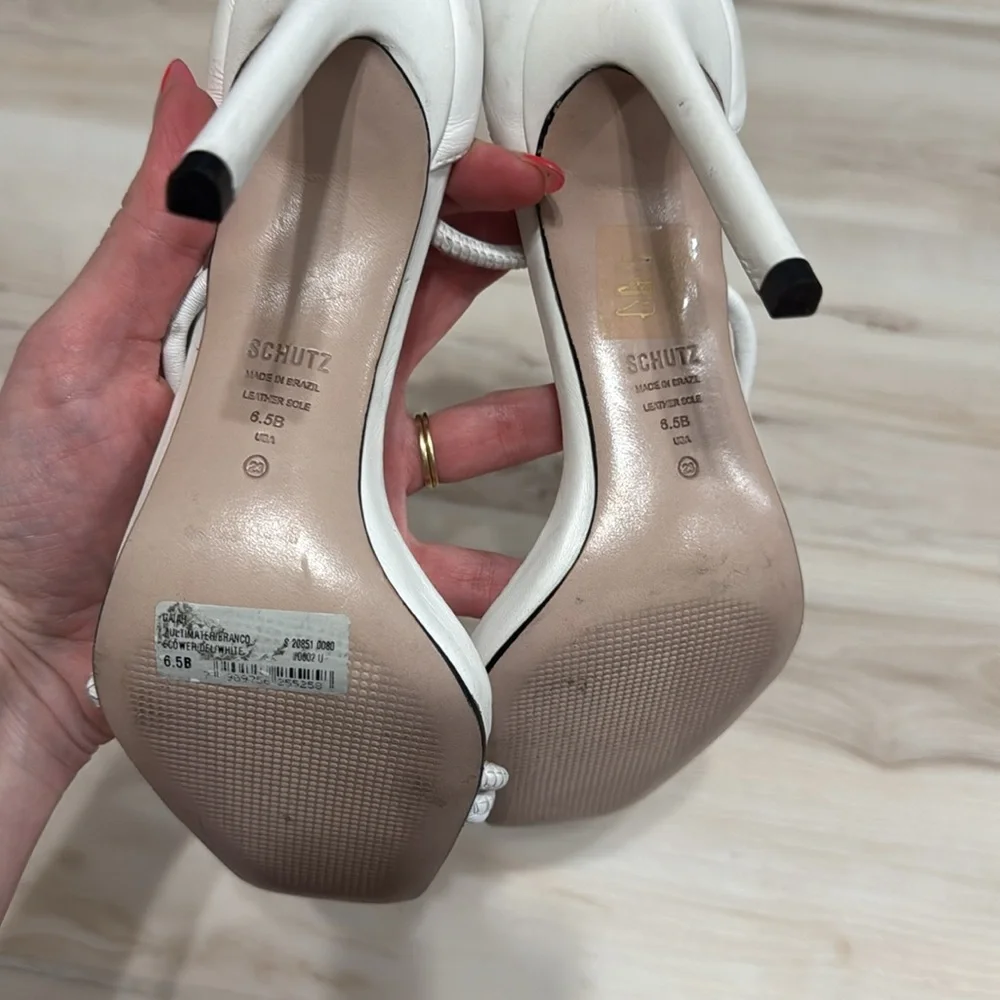 Schutz Gaiah White Leather Strappy Stiletto Heels Size 6.5